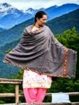 Kullu-Loom-Woven-Soft-Wool-Women-Fine-Design-Pattern-Shawl-Dark-Grey-Kingri-jaal-1.webp